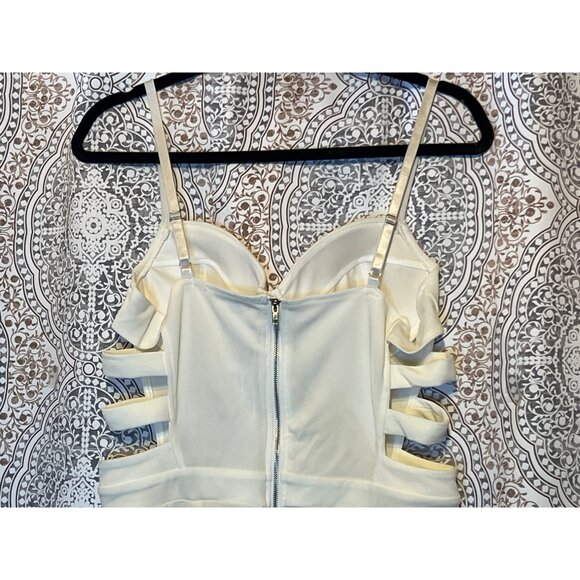 Ivory Haute Monde Strapless Cutout Jumpsuit With Zipper Closure Size L - Picture 5 of 11